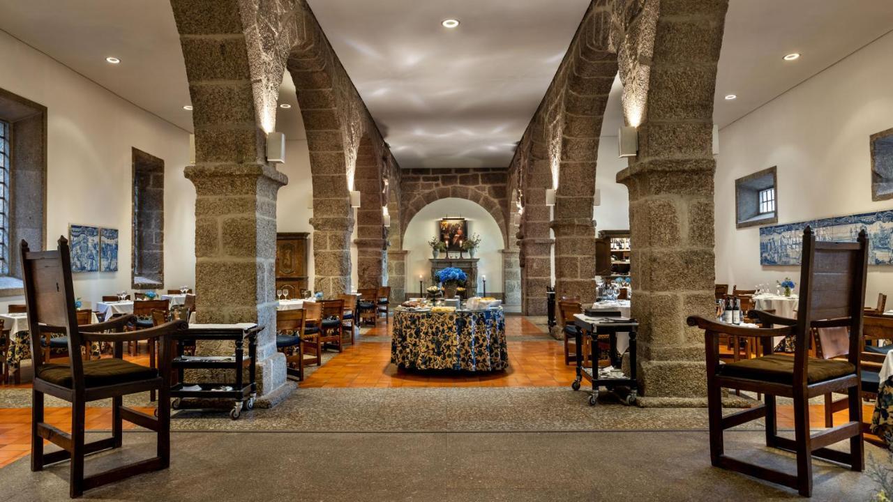 بوسادا موستيرو دي جويمارايس - فندق مونيومنت غيمارايش المظهر الخارجي الصورة Restaurant El Patio de la Isla